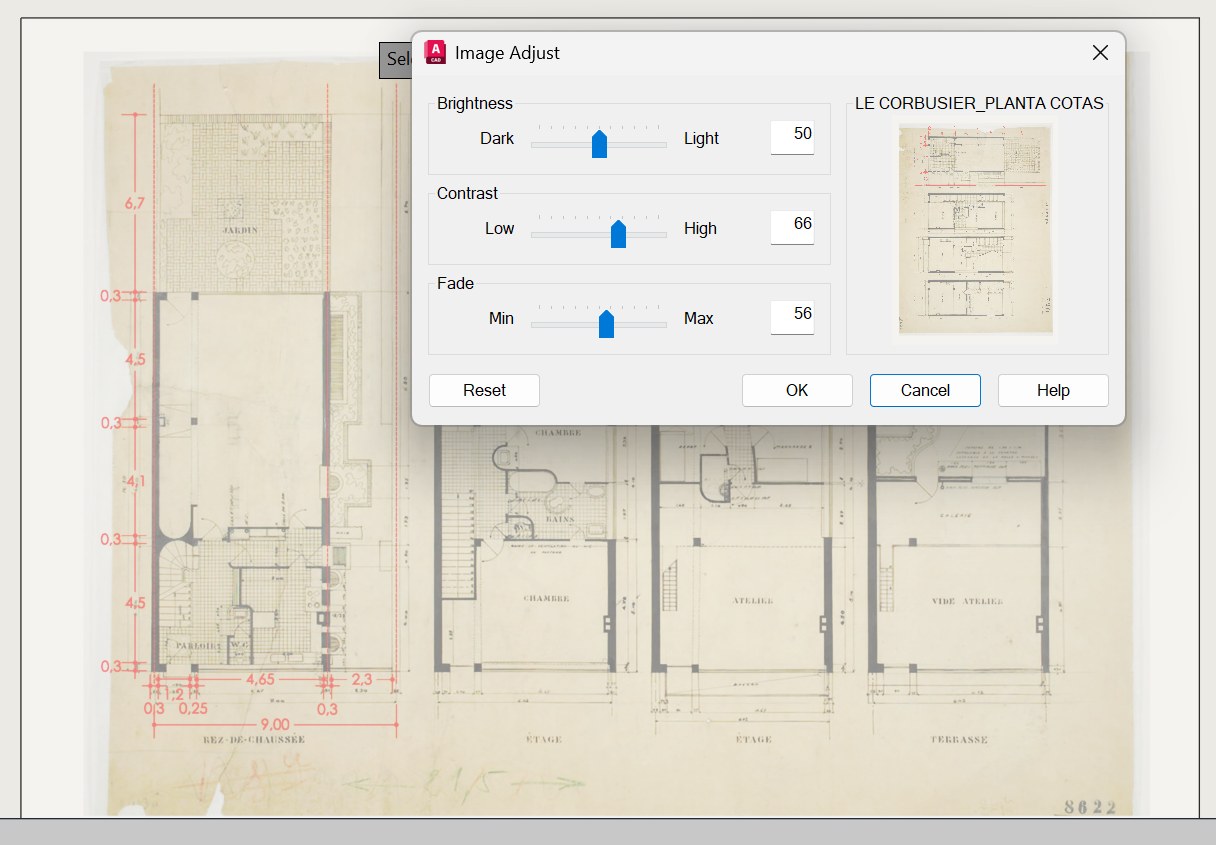 El cuadro Image Adjust de AutoCAD sobre la lámina de plantas de la
                Guiette ya insertada: brillo 50, contraste 66 y Fade 56, con la
                lámina apagada al fondo y las cotas dibujadas encima en rojo.