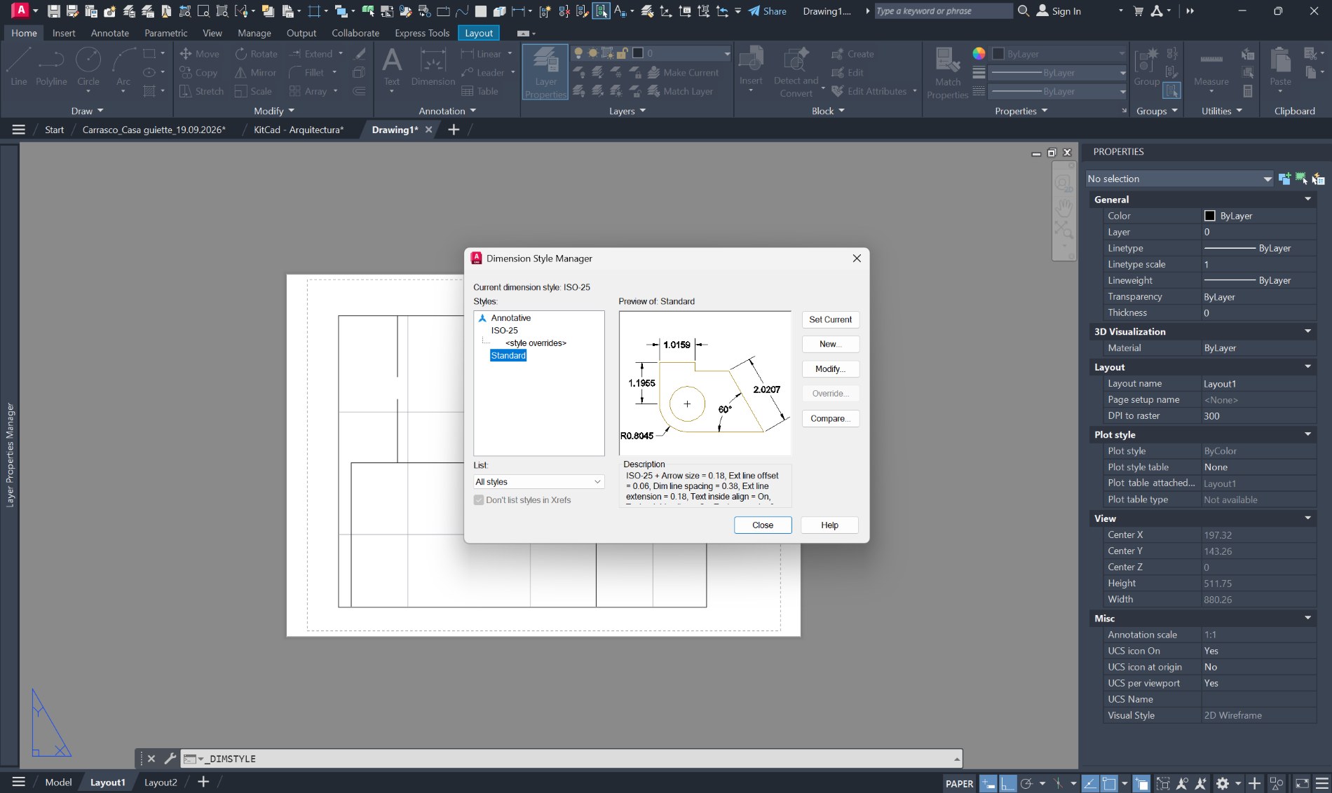 El cuadro Dimension Style Manager de AutoCAD: a la izquierda la lista
                de estilos —Annotative, ISO-25 con sus style overrides, y Standard—,
                a la derecha una vista previa de una pieza acotada, debajo la
                descripción del estilo, y a un lado los botones Set Current, New,
                Modify, Override y Compare.